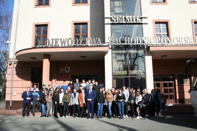 Odwiedziła nas młodzież z Zespołu Szkół nr 1 im. Noblistów Polskich z Pyrzyc-1