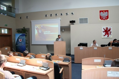 Uczniowie klas II Zespołu Szkół im. I. Łukasiewicza w Policach (10 czerwca 2008)