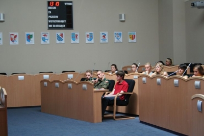 Uczniowie klas II Zespołu Szkół im. I. Łukasiewicza w Policach (10 czerwca 2008)