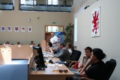 Uczniowie klas II Zespołu Szkół im. I. Łukasiewicza w Policach (10 czerwca 2008)