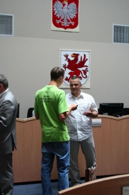 Uczniowie klas II Zespołu Szkół im. I. Łukasiewicza w Policach (10 czerwca 2008)