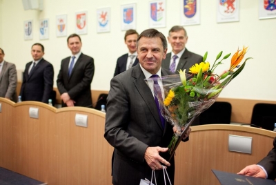 IX Sesja Sejmiku Województwa Zachodniopomorskiego (14 listopada 2011) 