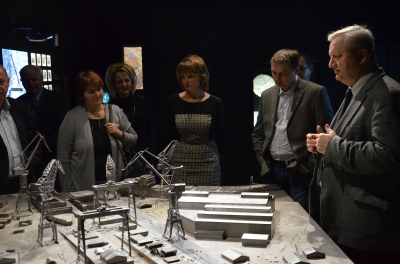 wizyta radnych w nowo otwartym muzeum_2